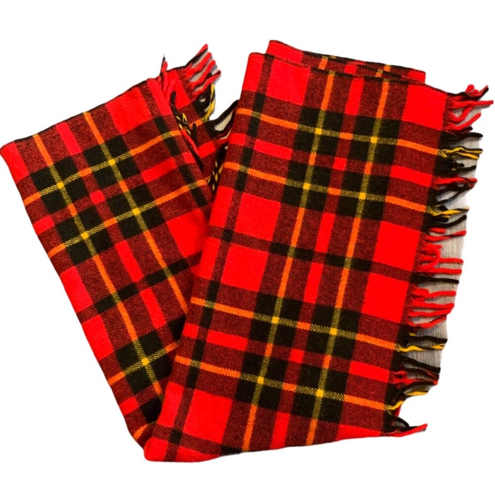 Vintage Wool Tartan Classic Heritage Cozy Fringed Blanket